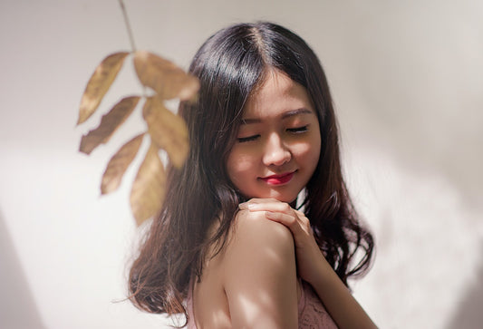 Skin Brightening Serum: How Does It Work?